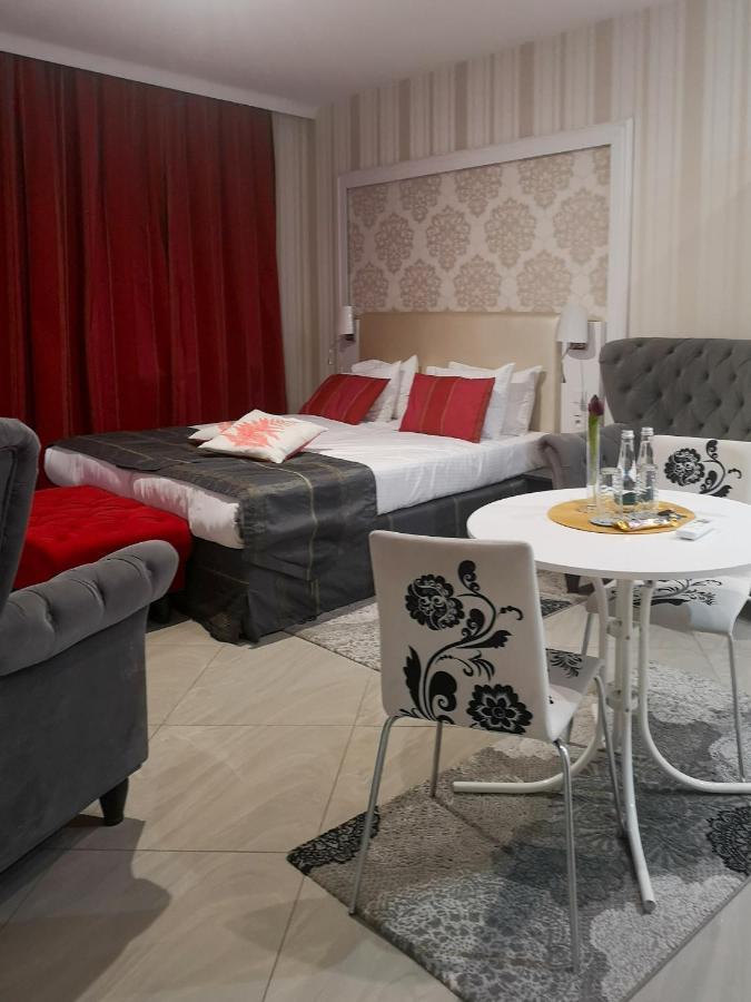 Softly Residence Μπίντγκοστς Εξωτερικό φωτογραφία
